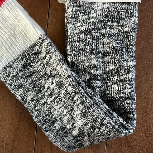 NWT⭐️ARDENE💫 Women’s White/Black Over-The-Knee Socks 🧦 - Picture 6 of 8